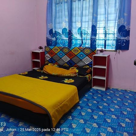 Homestay D' Tengah Bandar Kuala Rompin Eksteriør billede