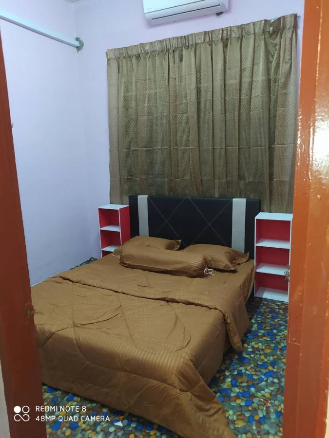 Homestay D' Tengah Bandar Kuala Rompin Eksteriør billede