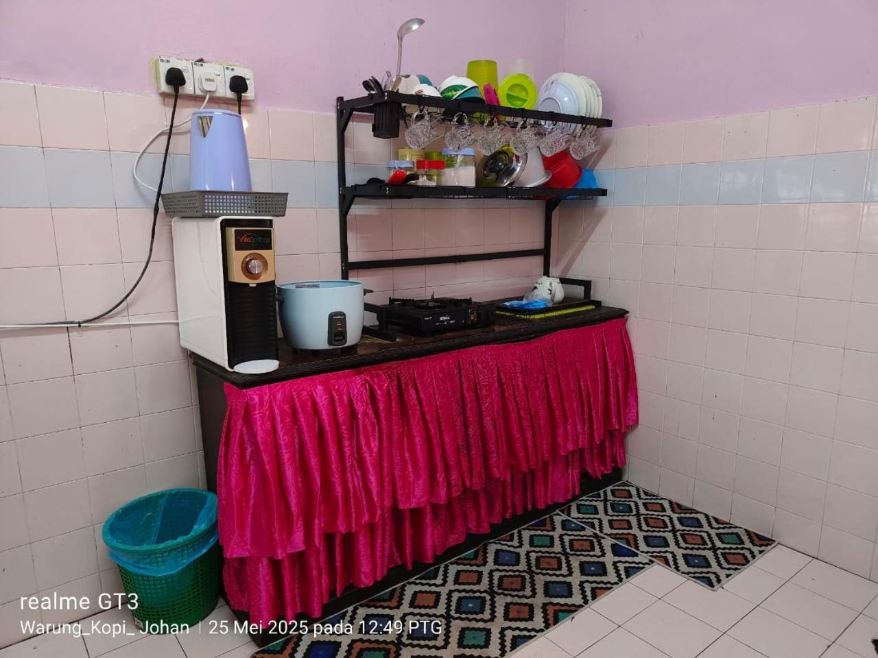 Homestay D' Tengah Bandar Kuala Rompin Eksteriør billede